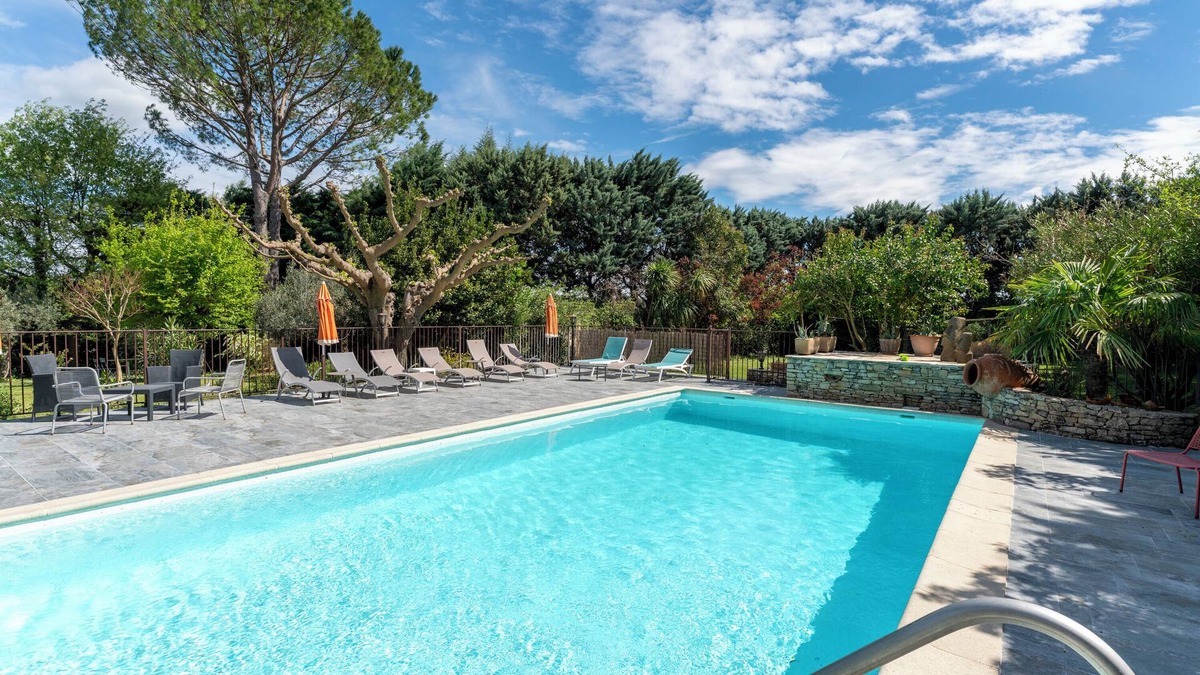 Vezenobres Villa | Villa 'Domaine des Maladieres' with private pool, private terrace and air conditioning