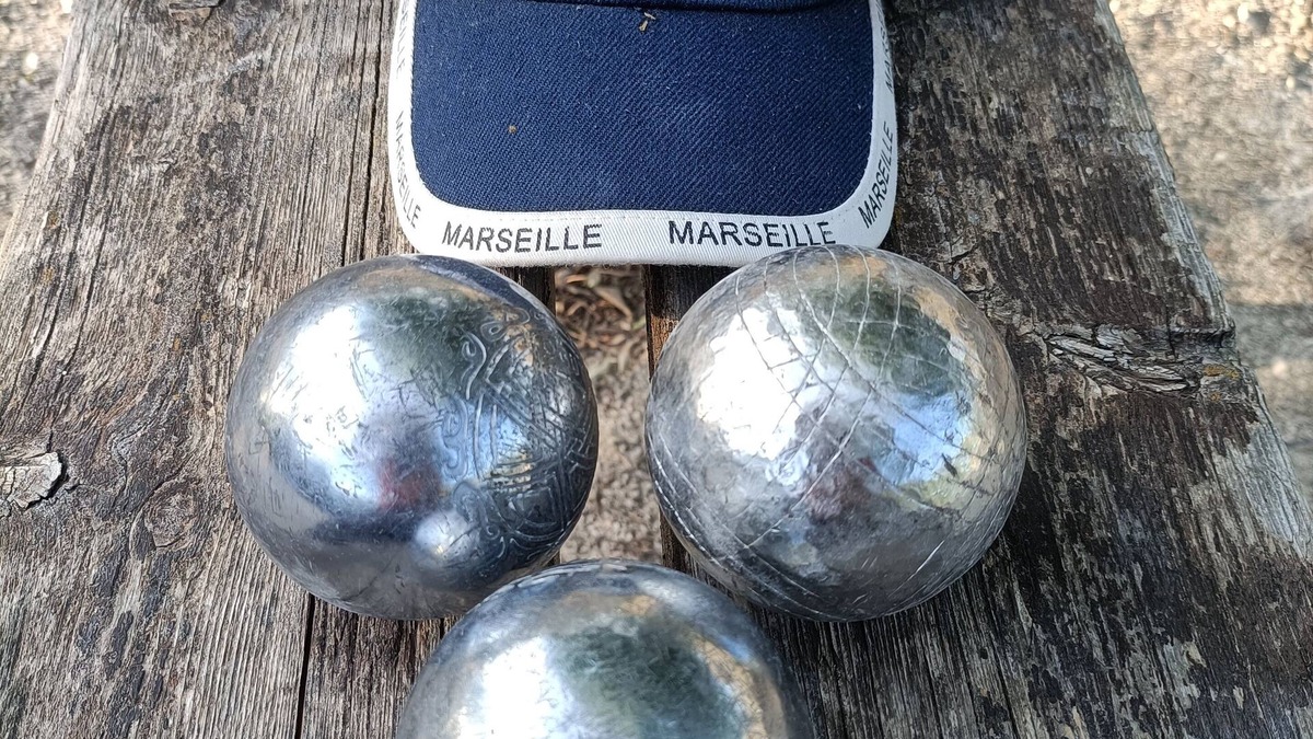 Les Pennes-Mirabeau House | VILLA DU SOLEIL, ready for pétanque