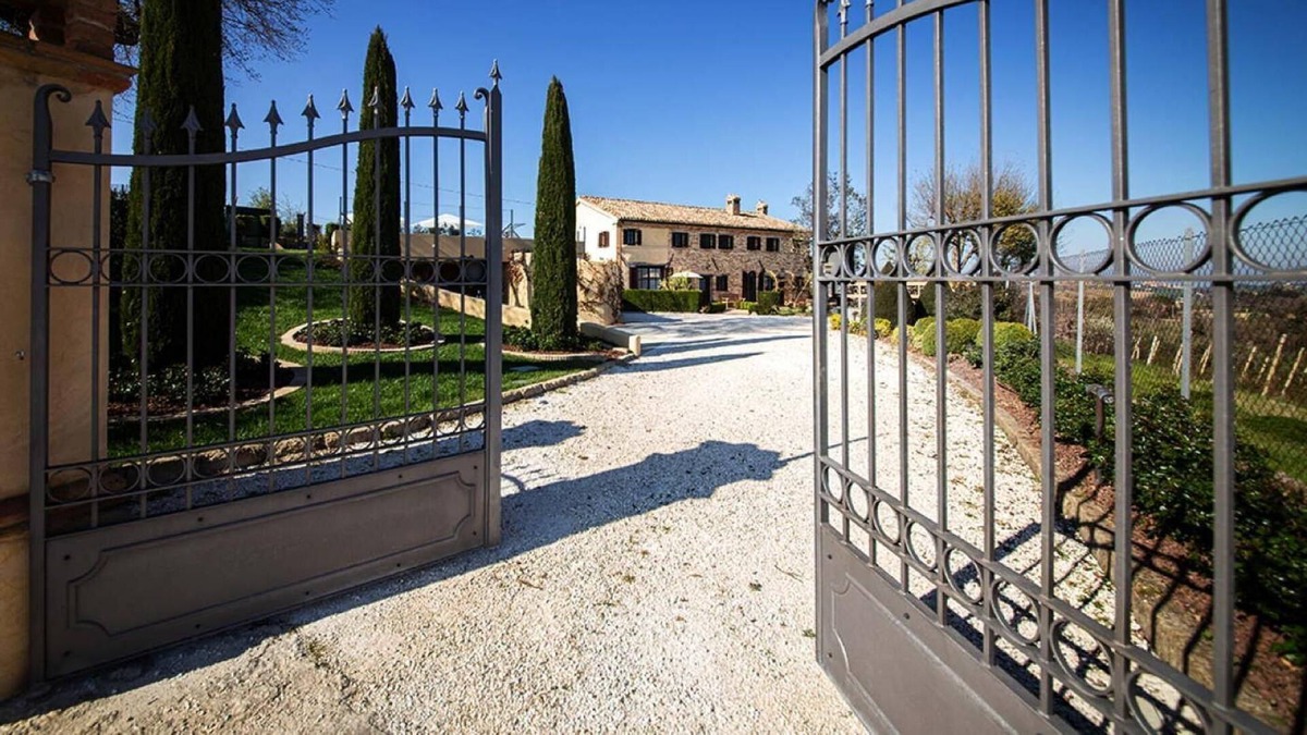 San Marcello Villa | Villa Edelweiss - Villa Edelweiss
