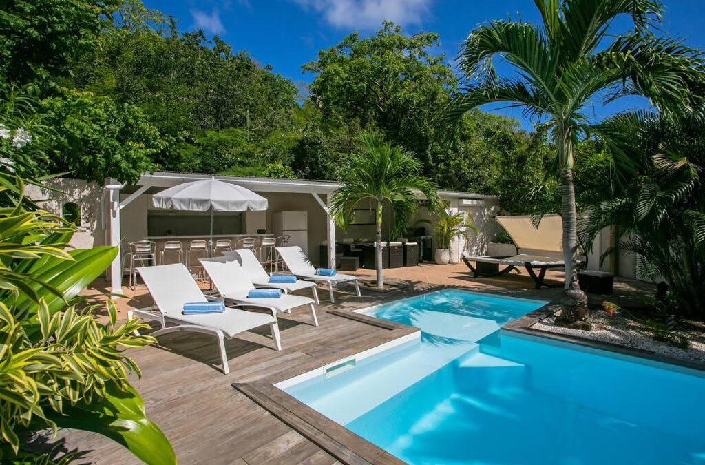Orient Bay Villa | Villa Elé, 4 chambres, jardin tropical et piscine