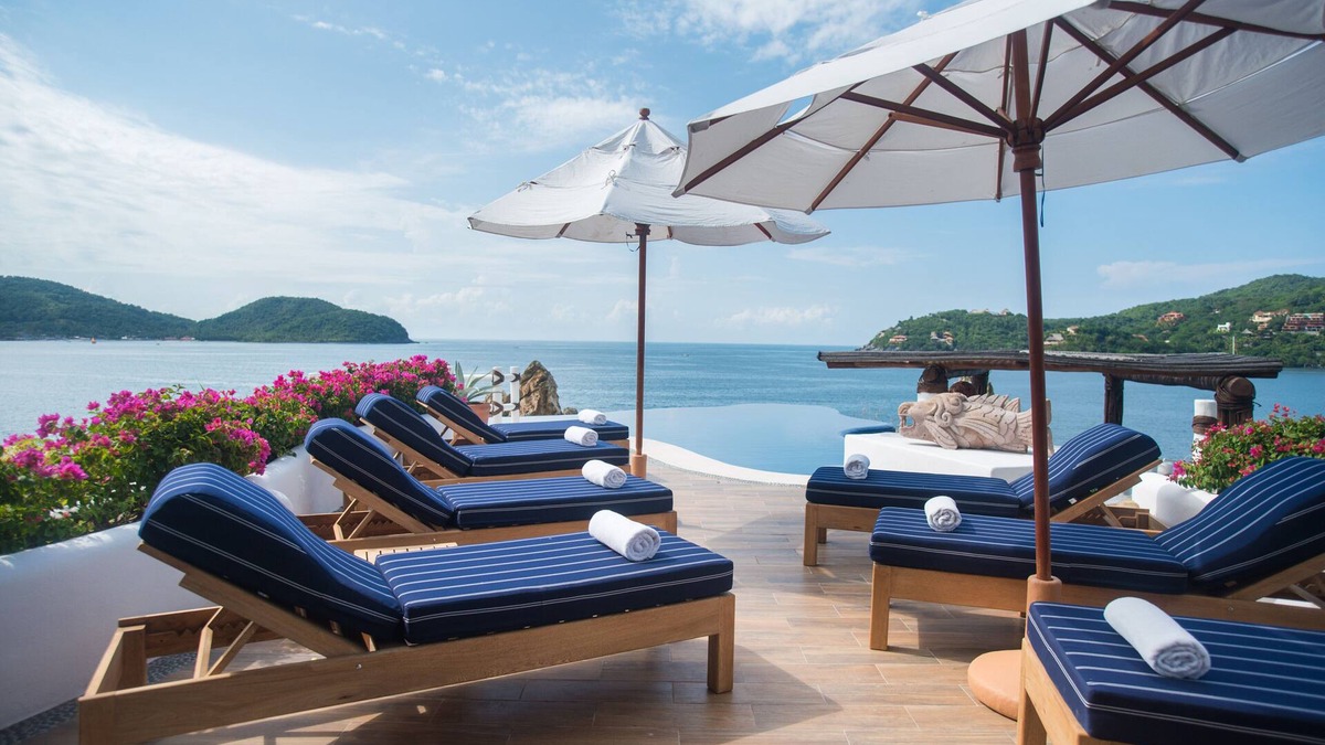 Ixtapa - Zihuatanejo Villa | Villa El Murmullo by La Casa Que Canta