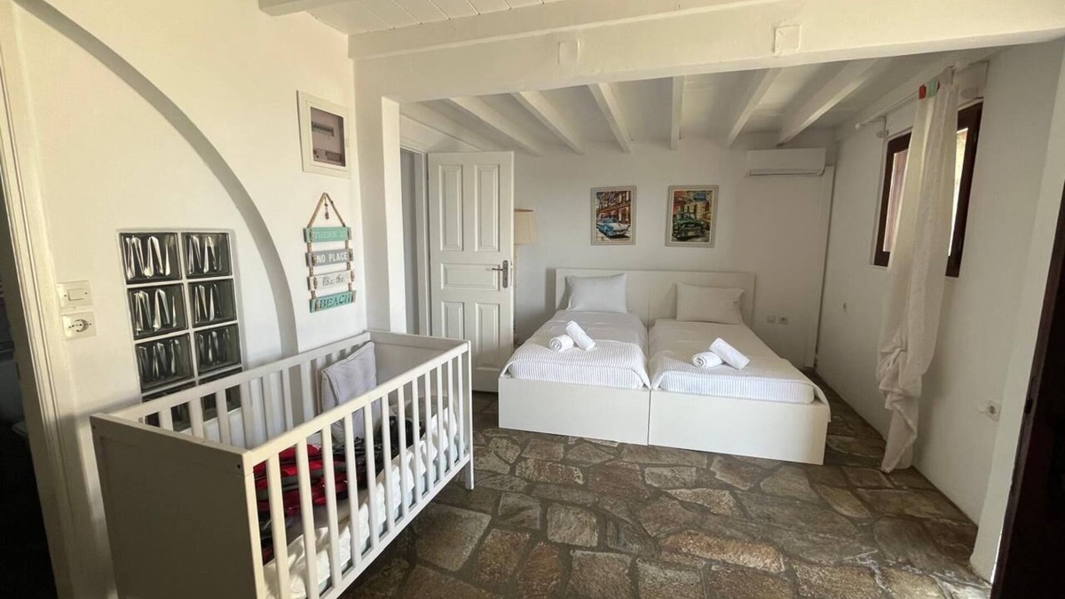 Kanapitsa Villa | Villa Electra - full luxury, pool, best views on the island, 5mins walk to beach