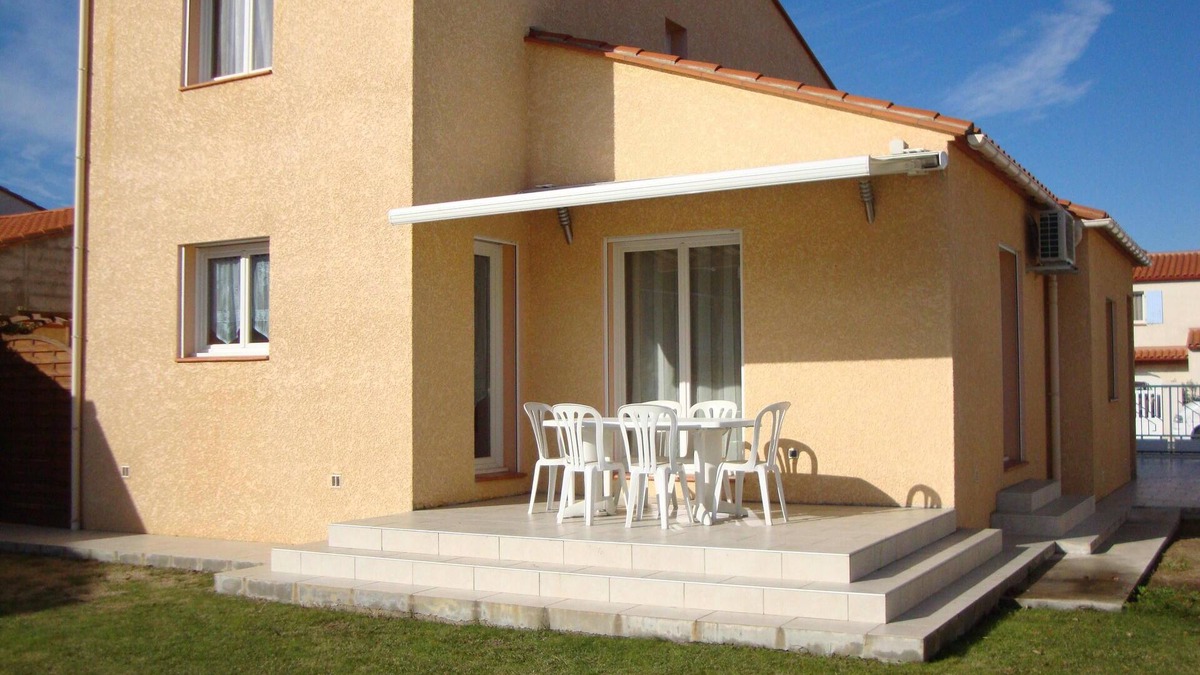 Elne Villa | VILLA ELNE NEAR THE SEA CYPRIEN AND ARGELES/SEA