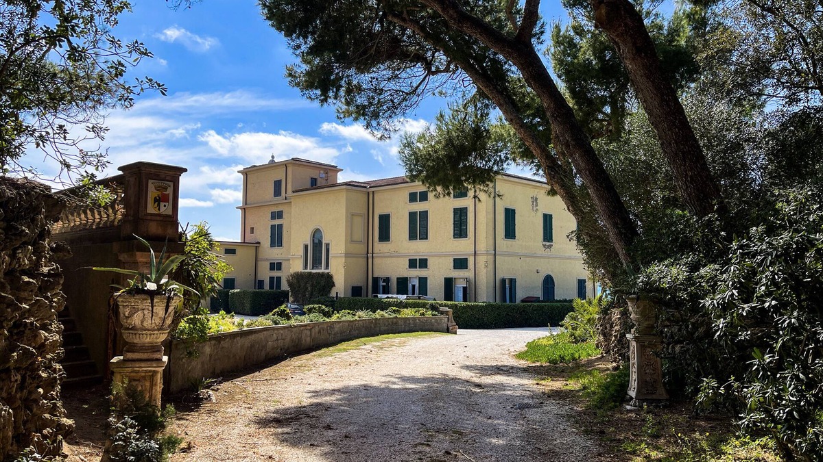 Donoratico Apartment | Villa Emilia Sea view penthouse