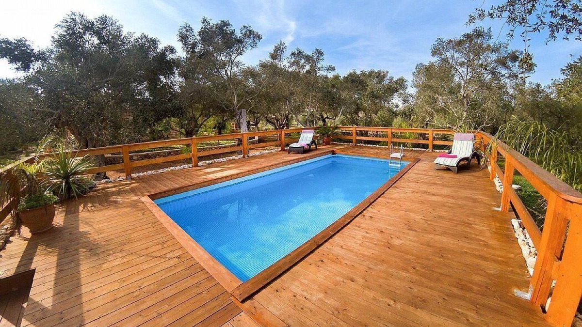 Andrano House | Villa Erve: A welcoming one-story independent house in the characteristic style of the Apulian countryside, with Free WI-FI.