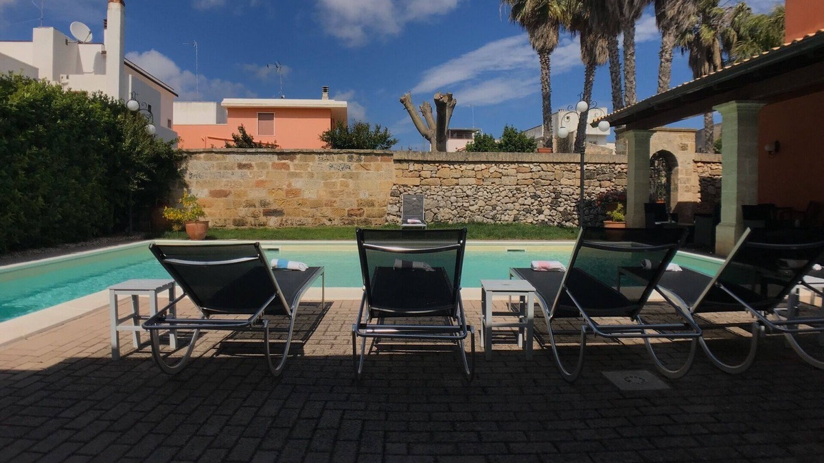 Salignano Villa | VILLA EVA: old mansion with swimming pool in Santa Maria di Leuca