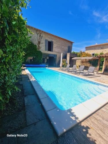 Bourdic Villa | Villa familiale avec piscine privée à Bourdic 2