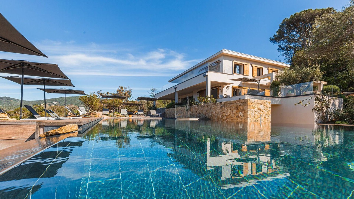 Portigliolo Villa | Villa Fioraventi