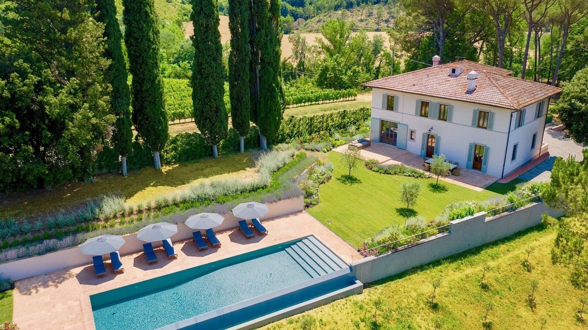 Montespertoli Villa | VILLA FIORENZA - Five Bedroom Villa, Sleeps 10