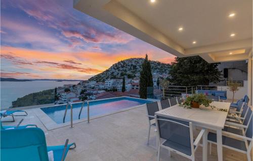 Drage House | Villa Fleur