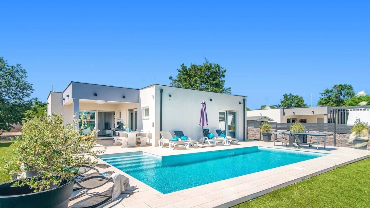 Stokovci Villa | Villa Florentina by Villa Plus