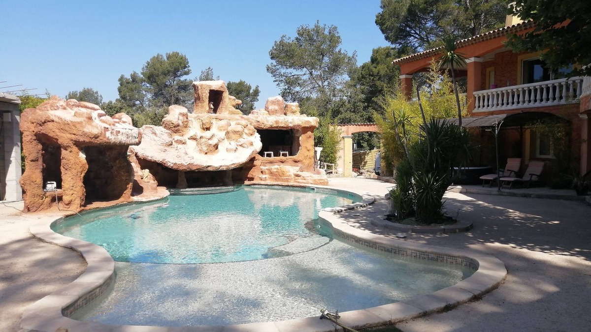 Vidauban House | Villa for 4 people, with shared pool with the owner