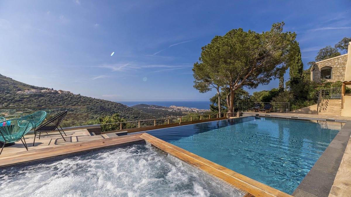 Santa-Reparata-di-Balagna Villa | VILLA CASANOVA 16 PEOPLE