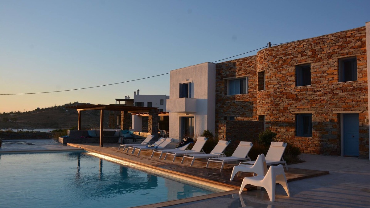 Koundouros Villa | Villa Frear -Two waterfront villas with infinity pool