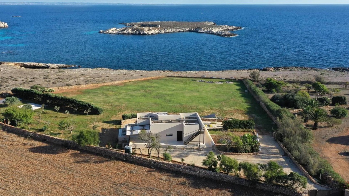 Favignana Villa | Villa Fronte Mare Stornello 1 - .