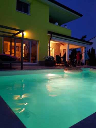Antonci Villa | Villa Gaya with XXL heated pool