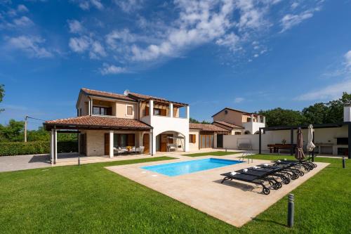 Katun Villa | Villa Genia I