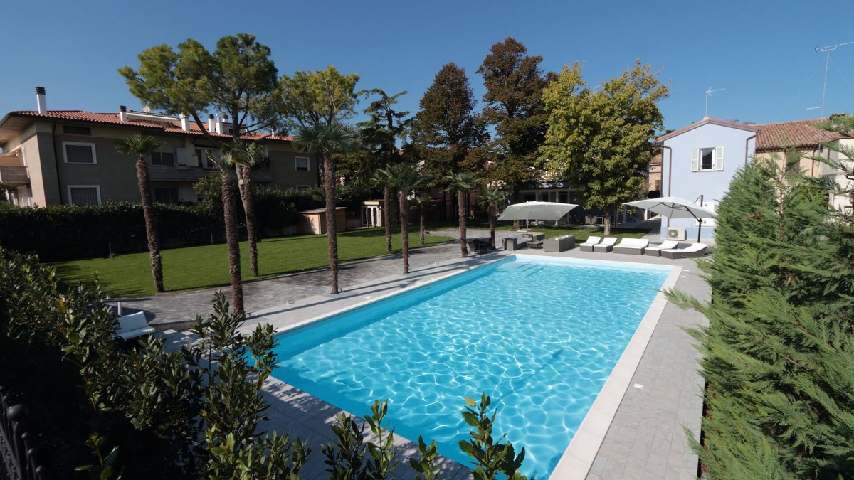 Fano House | Villa Giada Fano: 5 Star Resort In a Large Villa