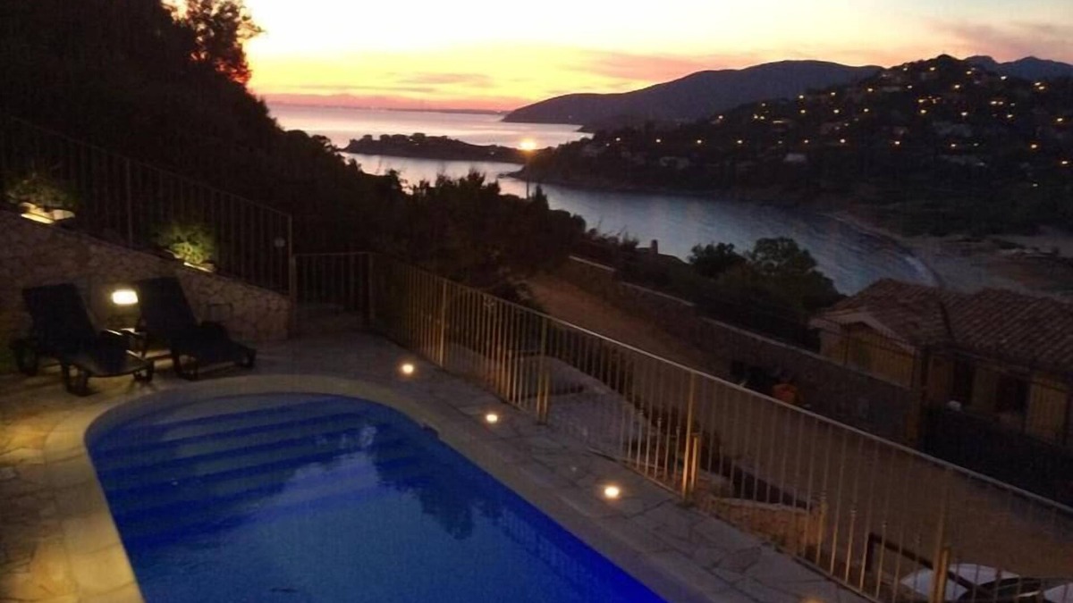Torre delle Stelle House | Villa Giglio breathtaking sea view and pool