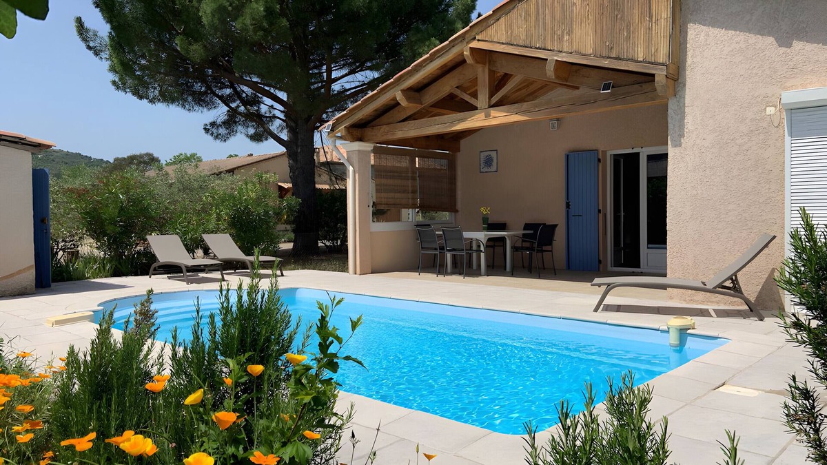 Vallon-Pont-d'Arc Villa | Villa 'Gîte L'Espinas' with Mountain View, Private Pool and Wi-Fi