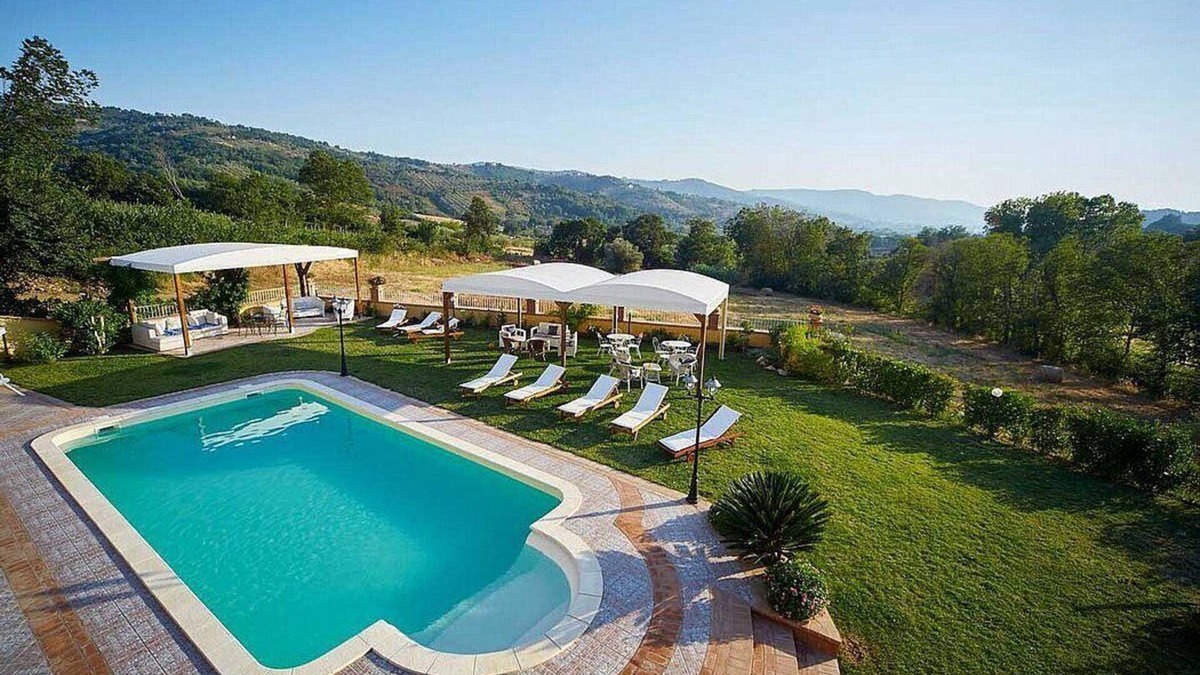 Giungano House | Villa Giuncalia C: A welcoming apartment surrounded by the greenery, with Free WI-FI.