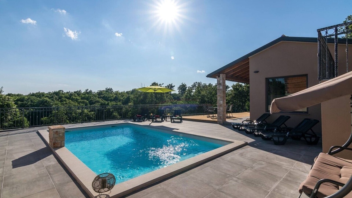 Pinezici Villa | Villa Gloria in Marcana