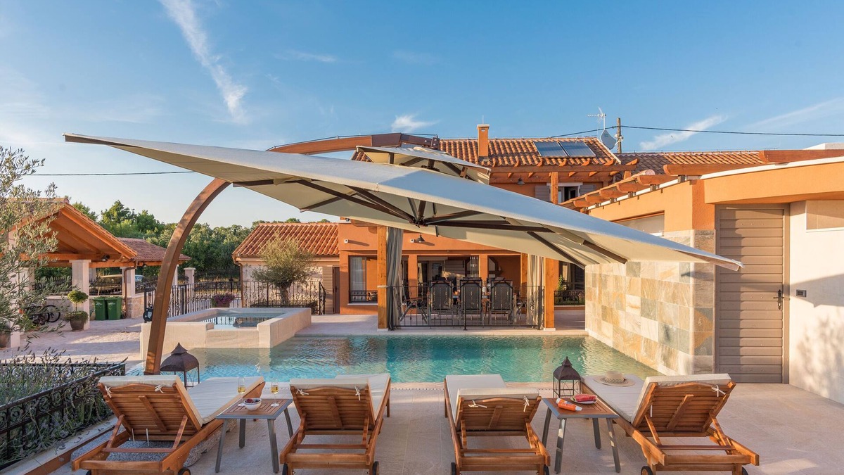 Bicine House | Villa Gold (V9111-K1) - Skradin