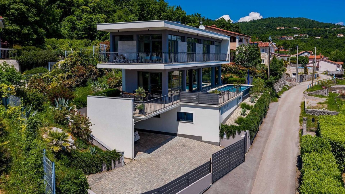 Opatija Villa | Villa Grand Vision - modern luxury villa with a private pool, sea views and 5 bedrooms
