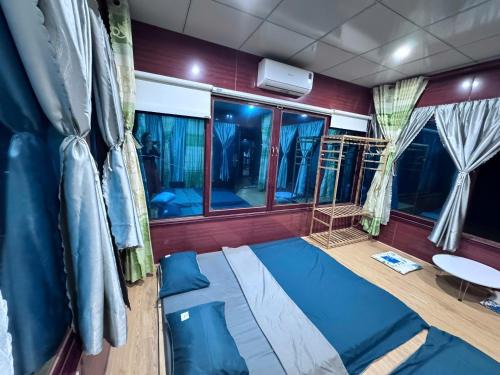 Phuoc Tan House | Villa Hồ Tràm - Phòng Deluxe View Vườn Thoáng Đãng