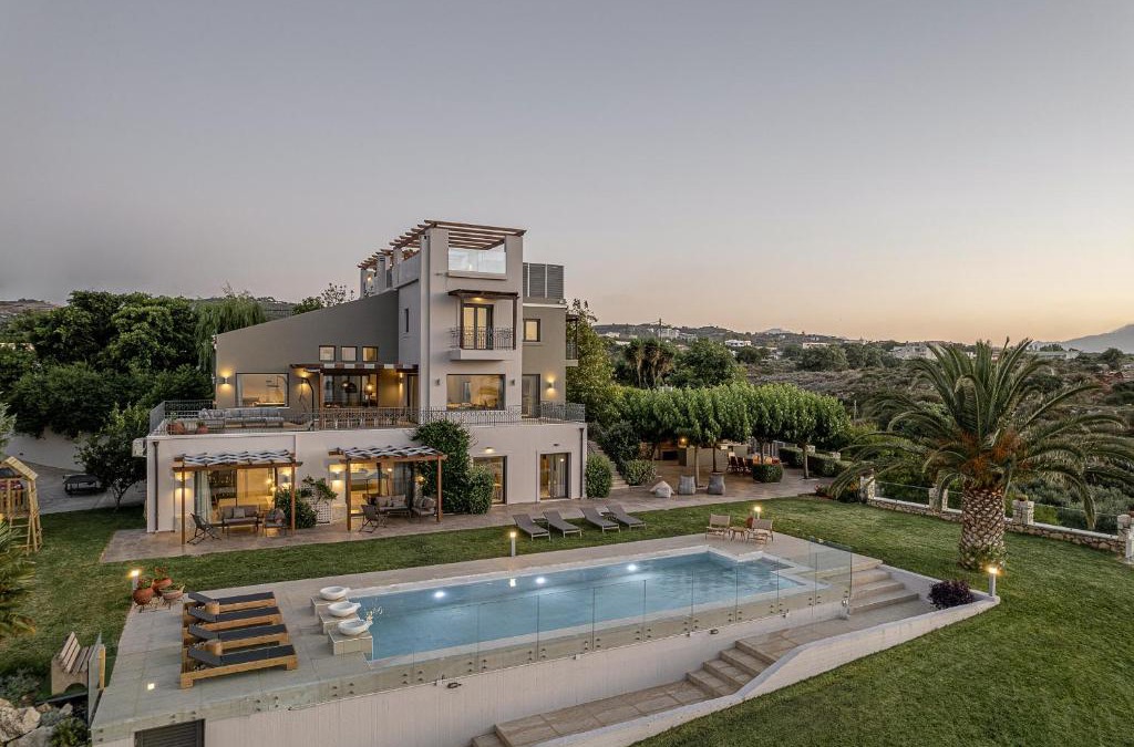 Tria Monastiria Villa | Villa Heora - The Floating Residence