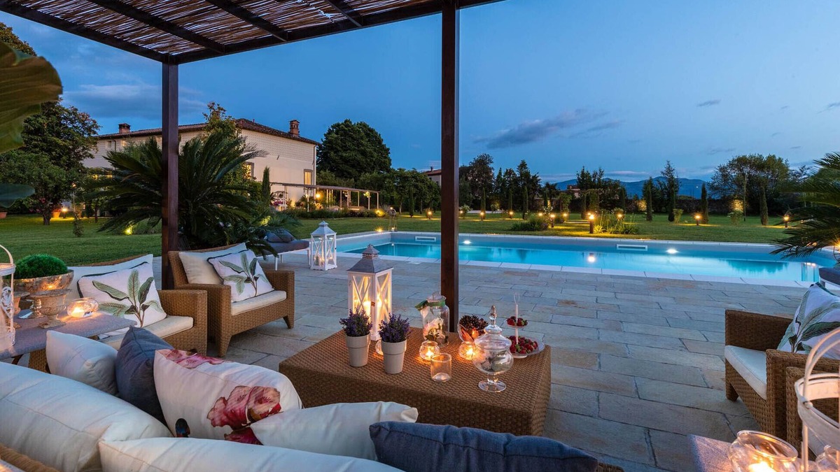 Lucca Villa | VILLA HUGO, Understated Luxury 5 Bedrooms Villa with Pool and a Welcoming Ambience