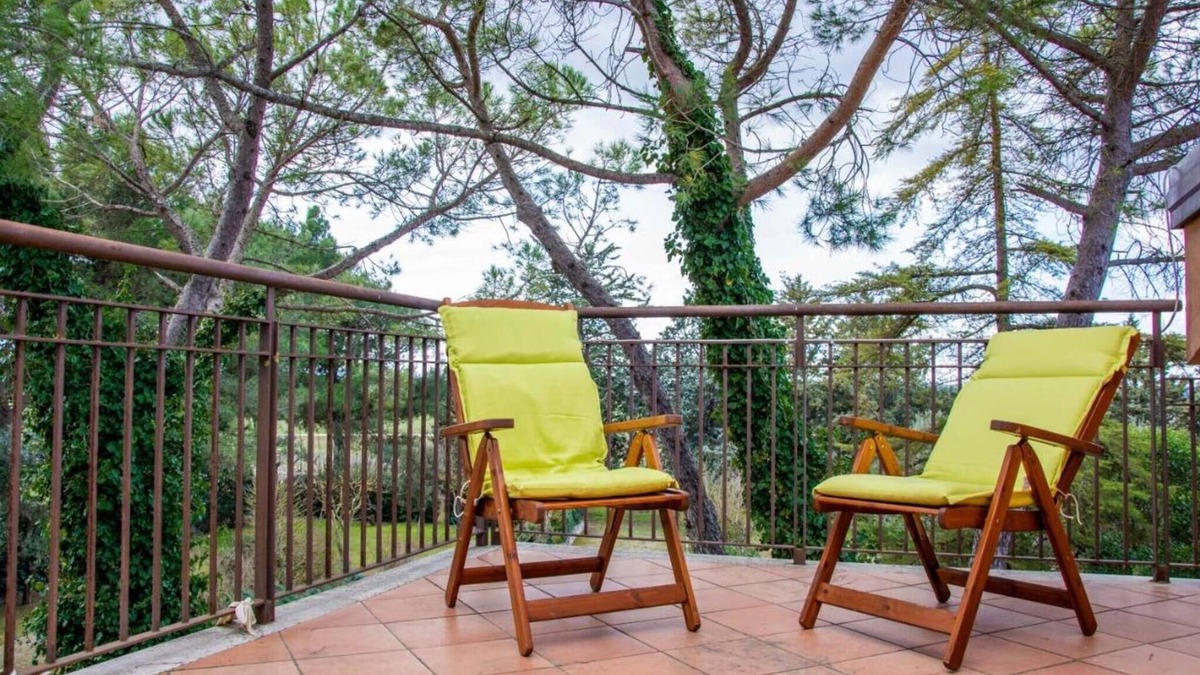 Altamura Villa | Villa 'Hypericum Country House' with Private Terrace and Private Garden