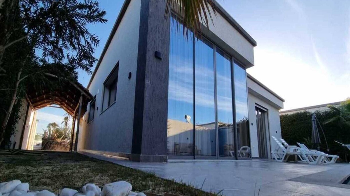 Aghir Villa | Villa Ibtissem Elegance and Comfort for 6 People | Swimming Pool & Private Garden