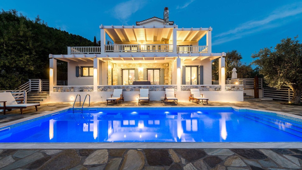 Skopelos Villa | Villa Idealia island of Skopelos