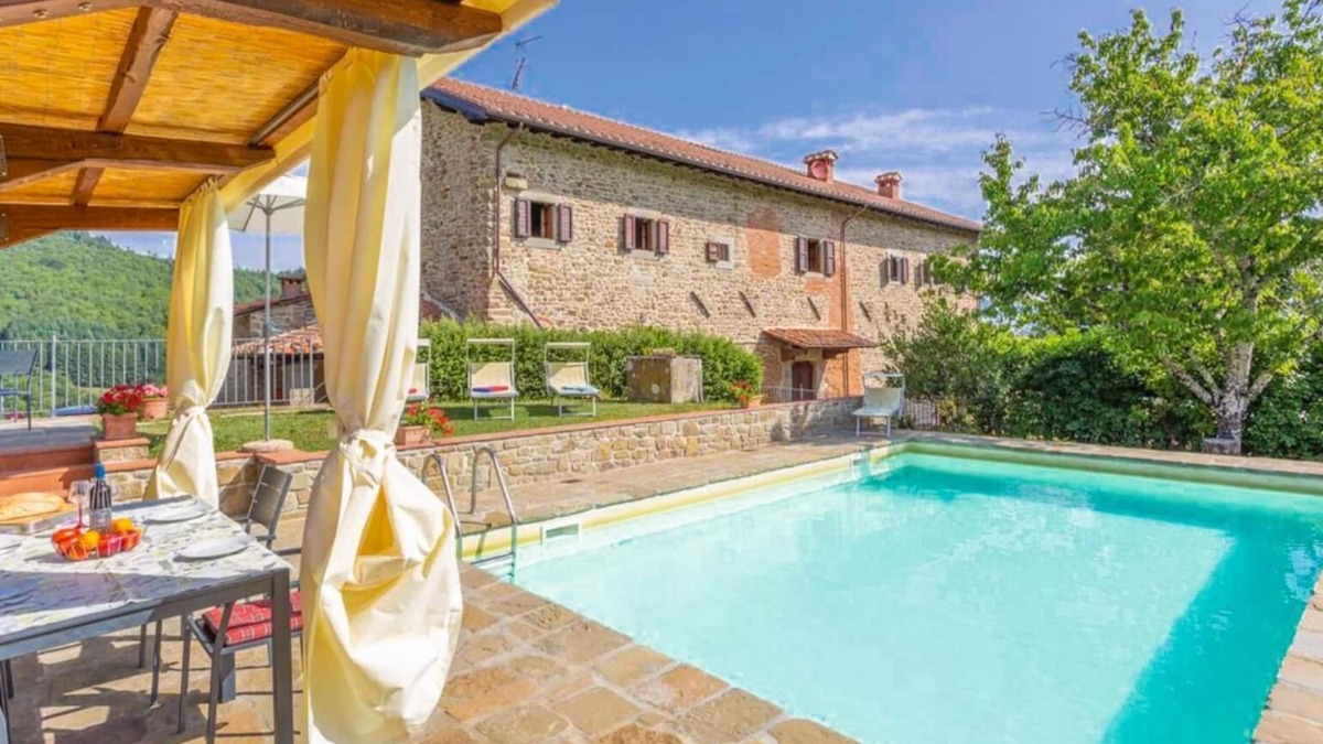 Ortignano Villa | Villa Il Castello - Four Bedroom Villa, Sleeps 8