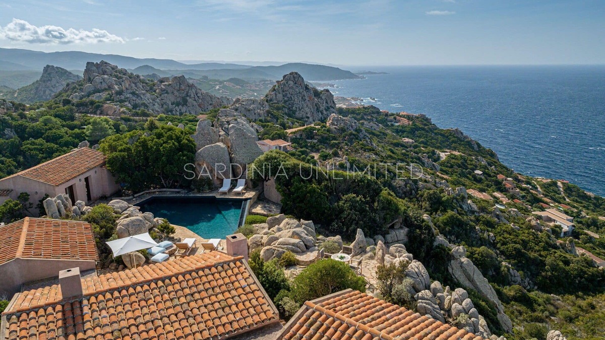 Costa Paradiso Villa | Villa Il Faro di Cyrano- SARDINIA UNLIMITED