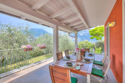 Torbole sul Garda Villa | Villa Il Paradiso Di Gabri - Happy Rentals