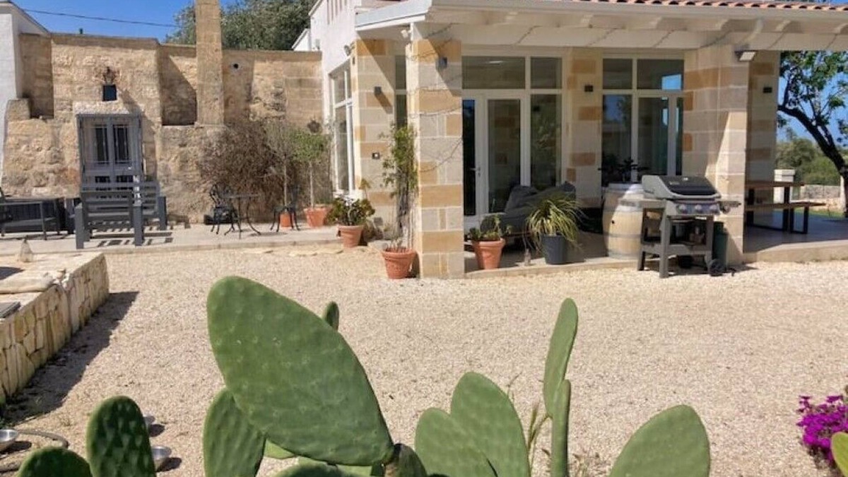 Carovigno Villa | Villa im Grünen mit Meerblick 6min Strand & Stadt