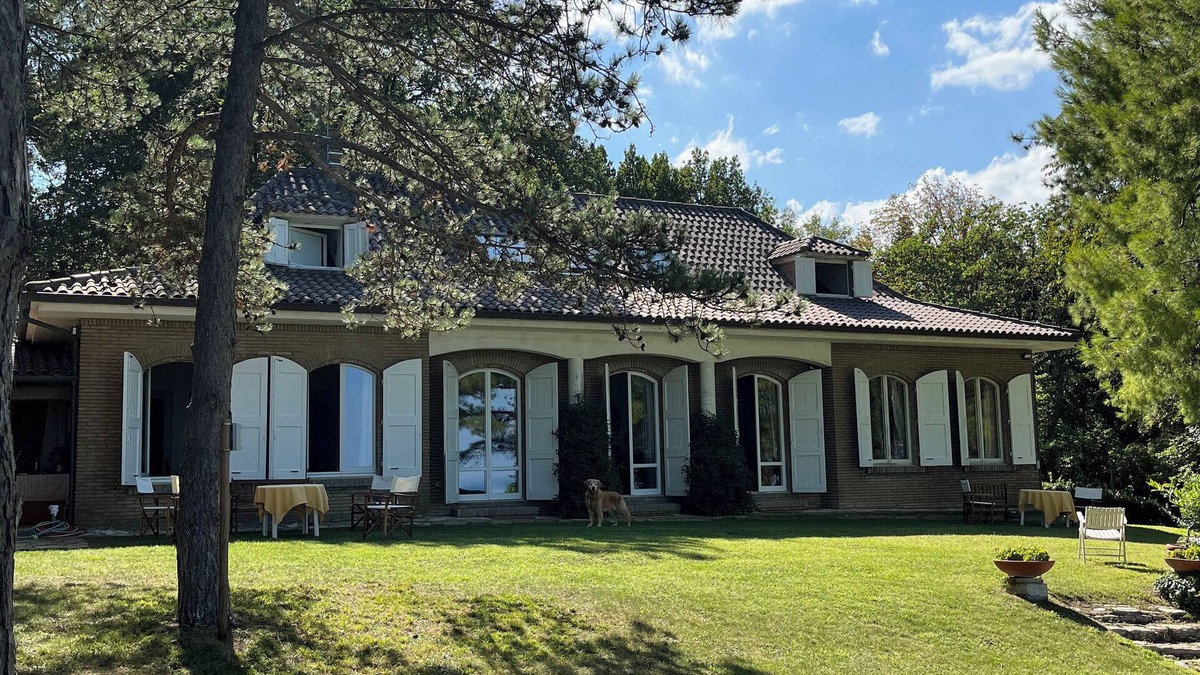 Pietra La Croce Villa | Villa Immersa nel Verde con Incredibile Vista sul Mare