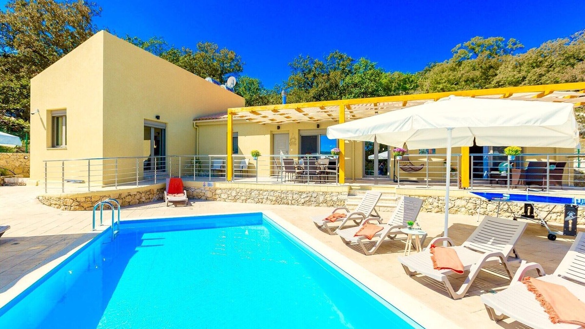Monopari Villa | Villa in Armenoi near Rethymno Beaches