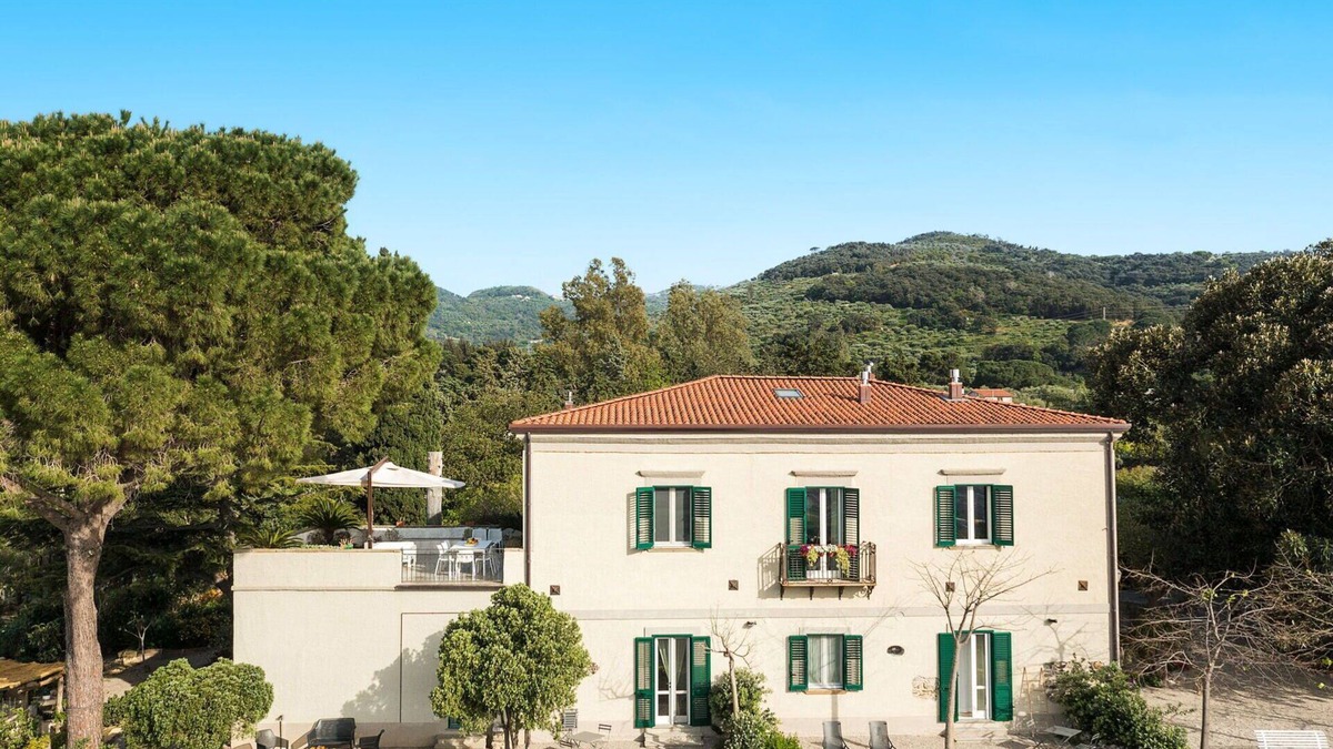 Capo d'Orlando Villa | Villa in Capo D'orlando with 5 bedrooms sleeps 10