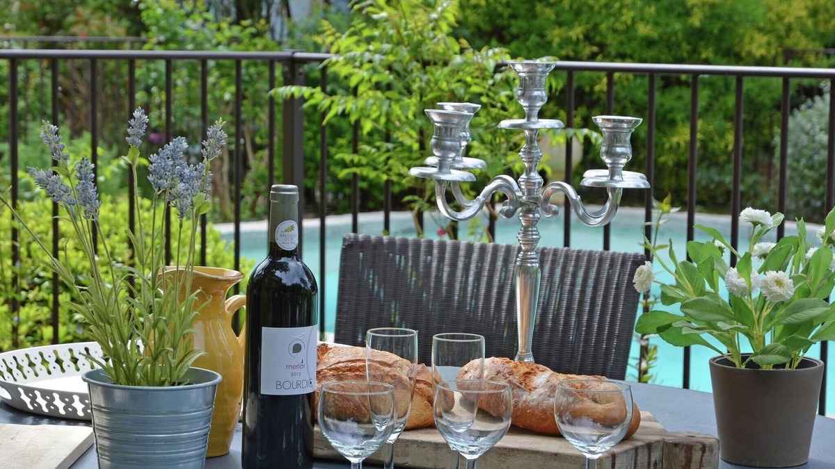Saint-Cesaire-de-Gauzignan Villa | Villa in France with Pool and Vineyards