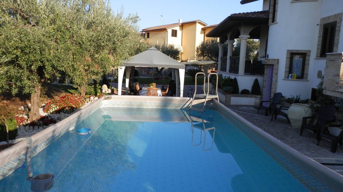 Fossacesia Villa | VILLA IN FOSSACESIA NEAR THE SEA