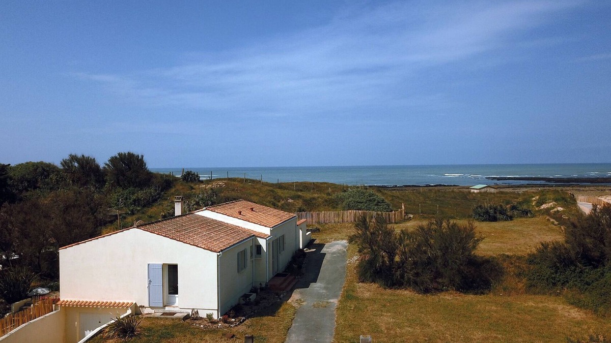 Domino Villa | Villa in an exceptional and rare location, for nature lovers