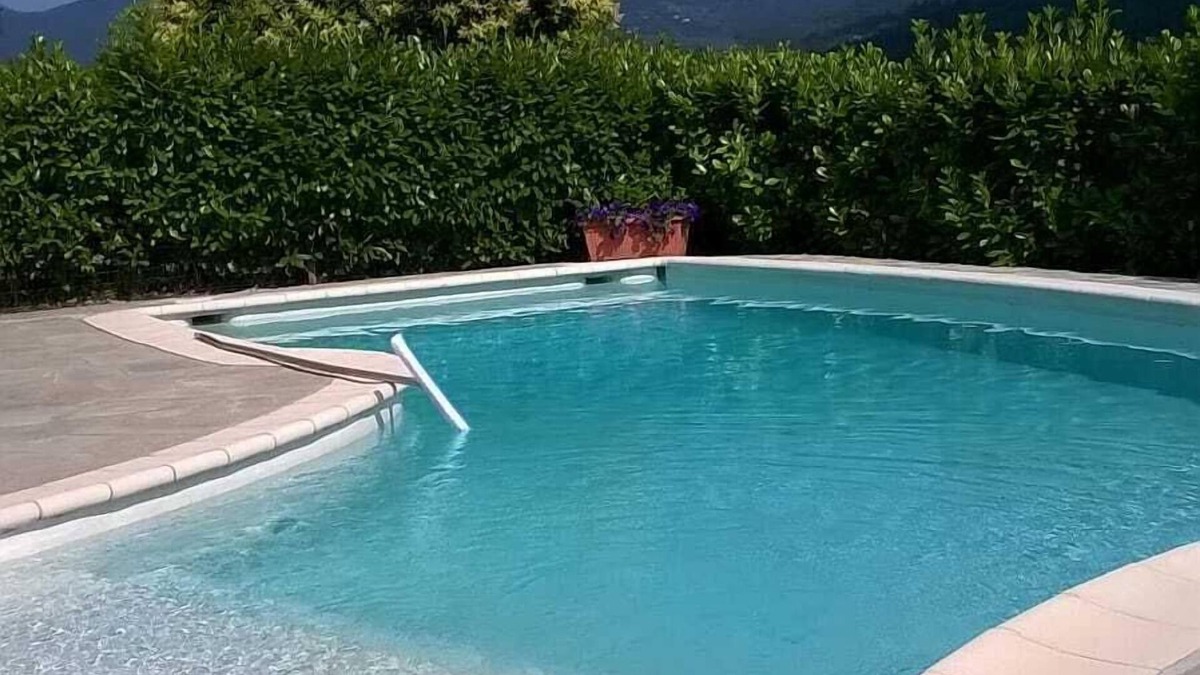 Garlenda House | Villa in Garlenda with swimming pool, a few kilometers from the sea of ​Alassio and the Golf