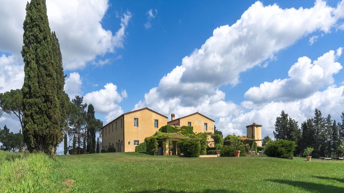 Gavorrano Villa | Villa in Gavorrano with 9 bedrooms sleeps 18