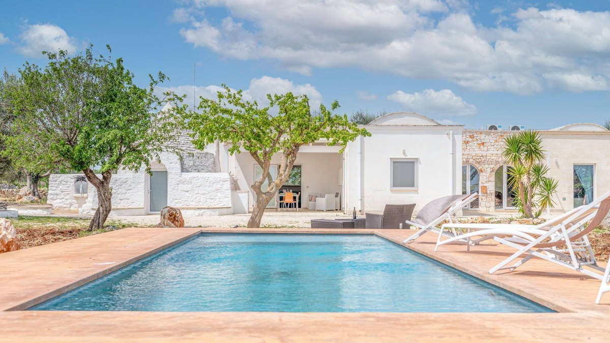 Latiano Villa | Villa in Latiano with 4 bedrooms sleeps 8
