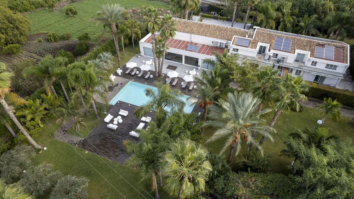 Mascali Villa | Villa in Mascali with 11 bedrooms sleeps 22