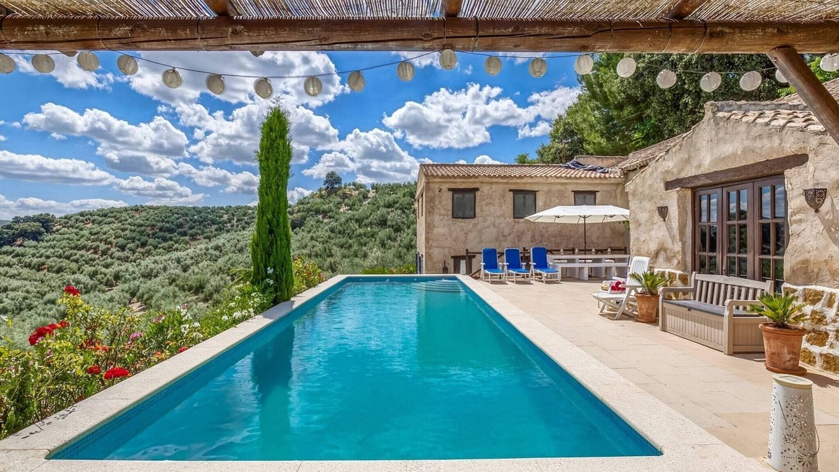 Montefrio Villa | Villa in Montefrio near Iznajar Lake