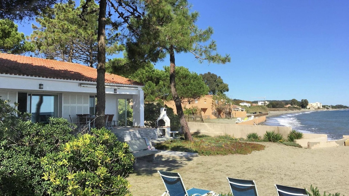 Moriani-Plage Villa | Villa in Moriani-Plage by the Sea